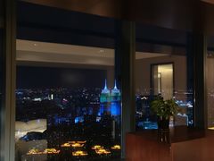 -上海龙之梦万丽酒店