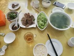 -穆豪麦蒸碗羊羔肉