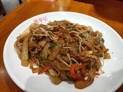 干炒牛河-蓉李记成都名小吃(合肥包河万达店)