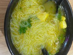 -小杨生煎(金山百联购物中心3楼店)