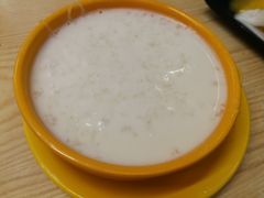 椰汁雪燕-东记甜品(佛山总店)