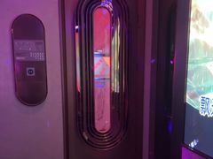 -温莎KTV(珠江路店)