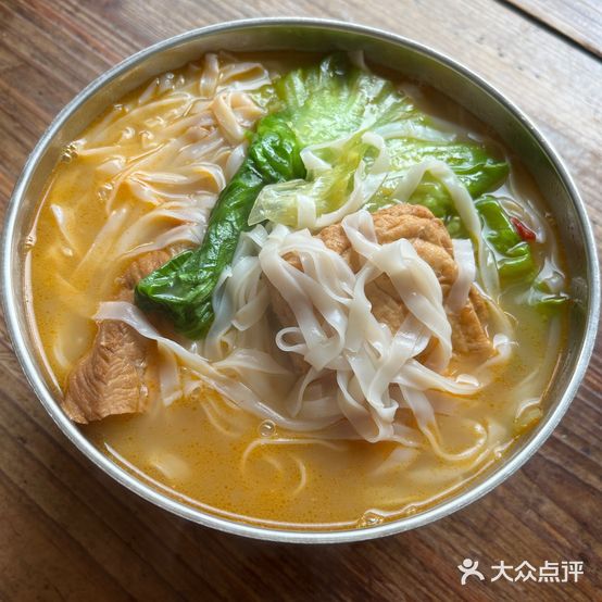 美味香螺蛳粉(新翼银座后面)