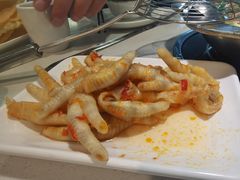 -老王全牛宴·鲜牛肉牛杂火锅(总店)
