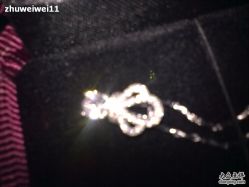 项链1-威德钻石-克拉钻大本营(南京东路店)