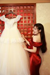 -Lady  Jane高端婚纱礼服馆