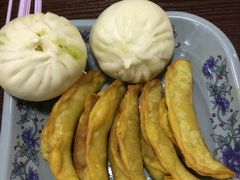 -老新隆牛肉锅贴(新街口店)