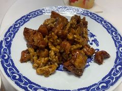 酱爆鸡丁-东兴楼饭庄(六里桥店)