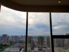 -宜昌均瑶国际酒店(宜昌CBD购物中心夷陵广场店)