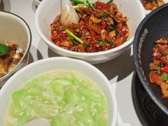 -味上湘菜馆(河马店)