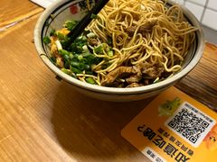 -矮子粉店1985·长沙米粉(湘春路店)