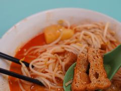 -亚王咖喱鸡米粉面