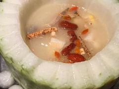 -得意咚瓜·顺德鱼生·冬瓜火锅(深圳首店)