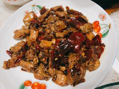 招牌冷吃兔-鑫记婆婆兔·成都特产·兔头手撕兔(太古里店)