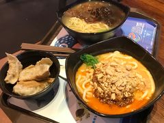 -横琴湾畔餐厅(长隆海洋王国白鲸剧场店)