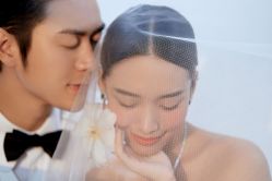 -莫兰迪婚纱摄影