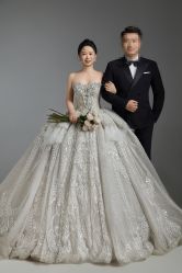 -乐派诗婚纱摄影