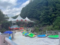 -虎啸峡漂流