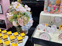 -上海星瀚奔驰4S店(红柳路店)