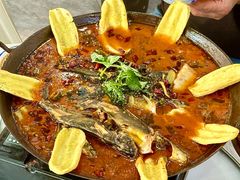 -丹水桥地锅鱼·翘嘴鲌·地方特色全鱼宴(丹江口大坝店)