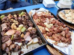 -老东镇啤酒屋海鲜加工·蒸汽海鲜·海鲜烧烤(台东店)