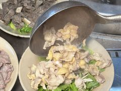 -大众跷脚牛肉馆·非遗传承单位(峨眉山店)