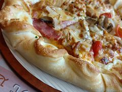 新奥尔良风情烤肉比萨-必胜客(新中纬店)