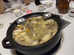 -菌之家·专业纯野生菌火锅·特色炒菌