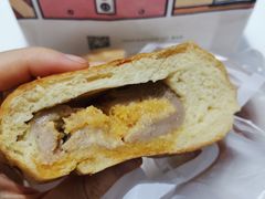 咸蛋黄芋泥包-喜茶(深圳福田星河COCO Park店)