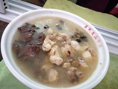 -文山荷鲜居(翠湖店)