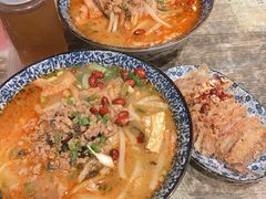 -粉家柳州螺蛳粉(杨宅路店)