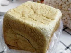 抹茶红豆栗子小方-沁屋面包店(人民东路店)