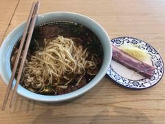 -镇南锅盖面馆(解放路店)