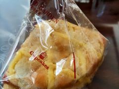 -顶东面包花园·生日蛋糕(世博店)