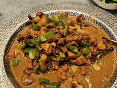-俭寨大盘鸡·手抓肉·烧烤新疆菜(乌苏路店)