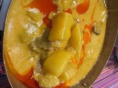 -香巴拉云南餐厅(华莱坞店)