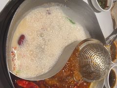 -左庭右院鲜牛肉火锅(金山万达店)