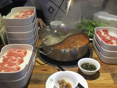 -蒙肥羊·酸汤潮牛·鲜牛肉火锅烤肉自助(岗顶店)