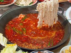 -沸炉重庆老火锅(军事博物馆店)