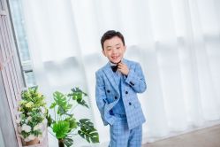 -小熊维尼高端儿童摄影(罗湖区总店)