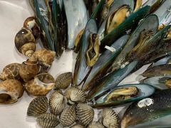 -席娜卡琳火车铁道夜市