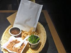 -鲁菜根·泰安菜(万达店)