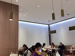 大堂-奈雪的茶(湖滨银泰in77C区PRO店)