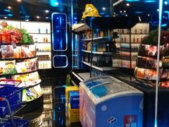 -乐翻天量贩式KTV(淞发路店)