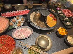 -晓宇重庆火锅(西安荟聚店)