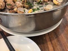 -今鲜源酒店·海鲜锅贴青岛菜(新湛路店)