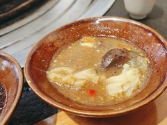 -阿山卓·野生菌火锅·纳西火塘烤肉