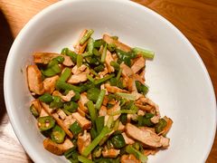 -费大厨辣椒炒肉(万家丽一店)