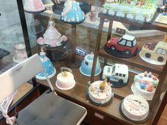 面包甜点陈列柜-波波's蛋糕店(于洪广场店)