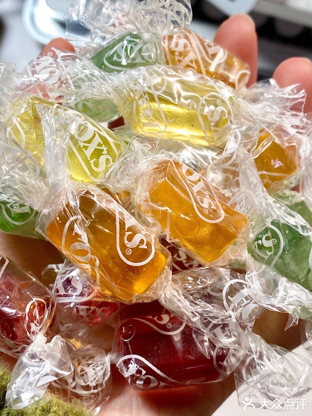 🍵全网断货的四季茶水果糖！喝果汁系列第二！|||这个糖超火的